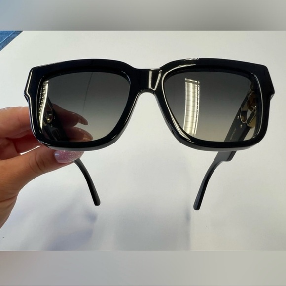 Louis Vuitton Link PM Square Sunglasses - Picture 5 of 7